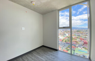 Alquiler de apartamento en torre en La Sabana