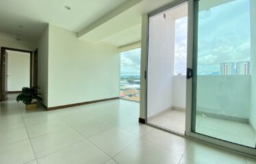 Venta/alquiler de apartamento en torre en Sabana norte