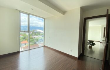 Venta/alquiler de apartamento en torre en Sabana norte