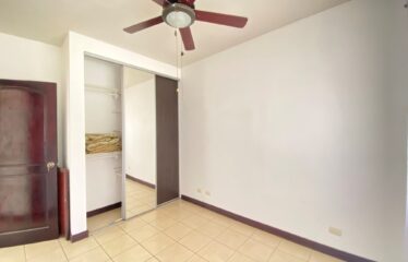 Venta de apartamento en condominio en Alajuela