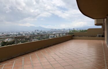 Venta de apartamento en condominio en Escazú