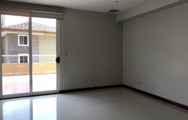 Venta de apartamento en condominio en Escazú