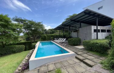 Venta de apartamento en condominio en Brasil de Mora
