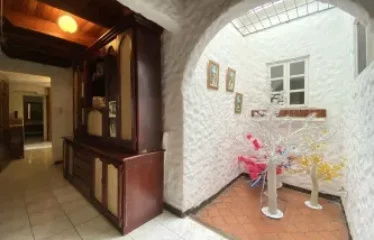 Venta de casa en Rohrmoser [uso mixto]