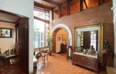 Venta de casa en Rohrmoser [uso mixto]