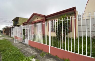 Venta o alquiler de casa en Asunción, Rohrmoser