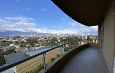 Alquiler de apartamento amueblado en Bello Horizonte, Escazu