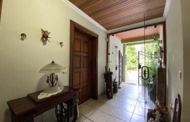 House for sale in private residential Escazú