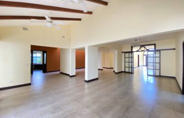 Venta de casa en Condominio en Lindora, Santa Ana