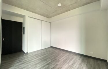 Alquiler de apartamento en condominio en La Sabana