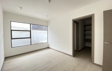 Venta de casa en condominio en San Antonio, Escazú