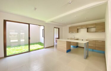 Venta de casa en condominio en San Antonio, Escazú