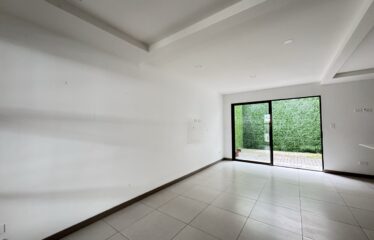 Sale of house in condominium in San Antonio, Escazú