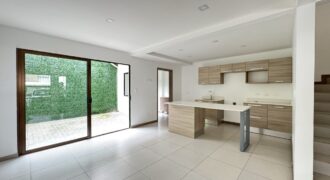 Sale of house in condominium in San Antonio, Escazú