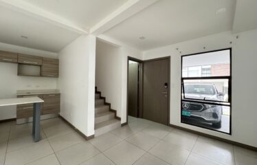 Sale of house in condominium in San Antonio, Escazú