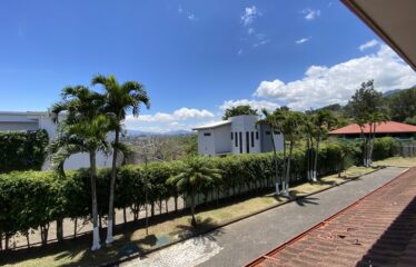 Venta de casa en condominio en San Rafael, Escazú