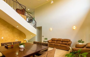 Venta de casa en condominio en La Ribera Belén Heredia