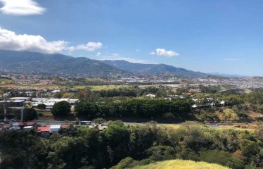 Venta de apartamento en condominio en Lagunilla Heredia