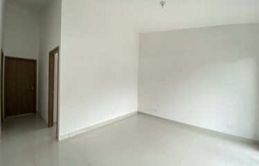Alquiler de apartamento en condominio en Rio Oro, Santa Ana
