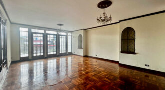 Alquiler de casa en Sabana Sur (uso de suelo mixto)