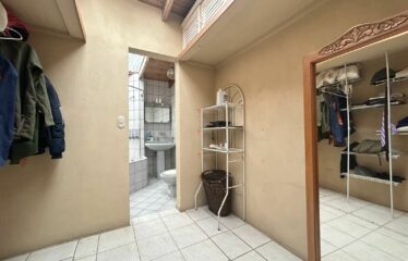 Venta de casa en Santa Ana