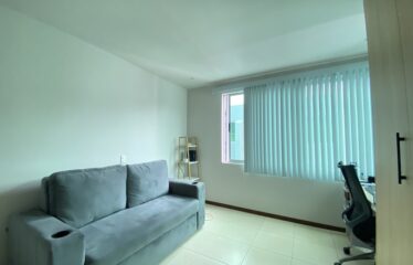 Venta de apartamento en condominio en Santa Ana