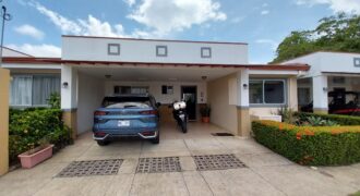 House for Sale in Bejuco, Puntarenas