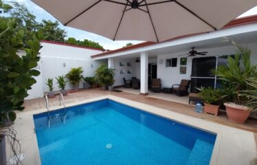 Venta de Casa en Bejuco, Puntarenas