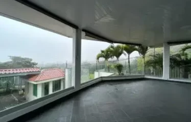 Alquiler de Apartamento de Lujo en Guachipelín, Escazú.