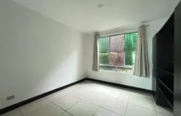 Alquiler de Apartamento de Lujo en Guachipelín, Escazú.