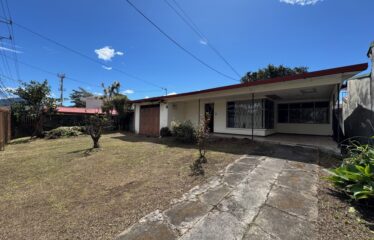 Venta de lote de uso mixto en San Antonio, Desamparados [para Desarrollar]