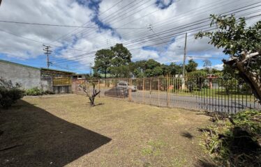 Venta de lote de uso mixto en San Antonio, Desamparados [para Desarrollar]