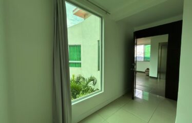 Alquiler de apartamento de lujo, en Guachipelín de Escazú.