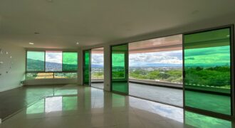 Alquiler de apartamento de lujo, en Guachipelín de Escazú.