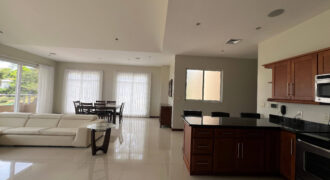 Alquiler de apartamento en condominio en San Rafael de Escazú