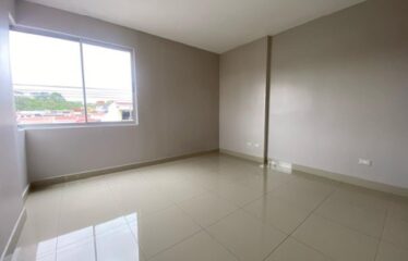 Venta de casa en condominio en Sabanilla, San José