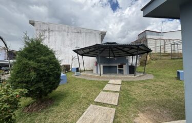 Venta de casa en condominio en Sabanilla, San José
