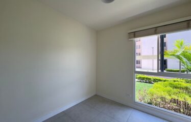 Se vende apartamento en condominio en Curridabat, San José