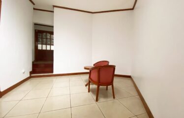 House for Sale in Curridabat – Guayabos