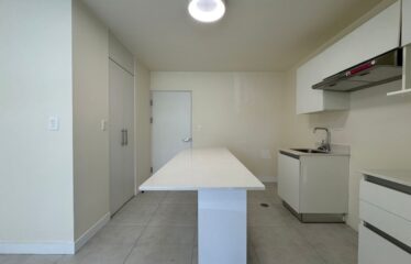 Se vende apartamento en condominio en Curridabat, San José