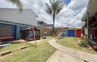 Venta de casa en condominio en Sabanilla, San José