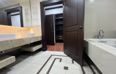 Alquiler de apartamento en condominio en Sabana Sur, San José