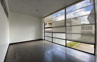 Office for rent in Lourdes, San Pedro
