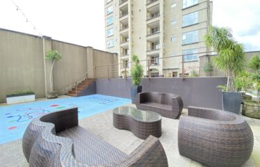 Alquiler de apartamento en condominio en Sabana Sur, San José