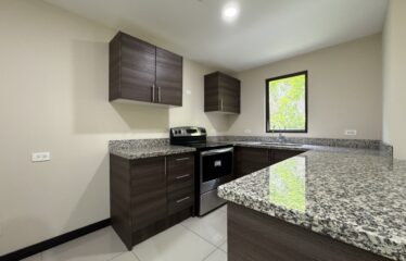 Alquiler de apartamento en Condominio en Santa Ana, San José
