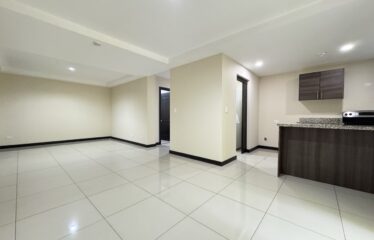 Alquiler de apartamento en Condominio en Santa Ana, San José