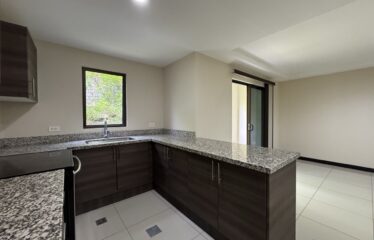 Alquiler de apartamento en Condominio en Santa Ana, San José
