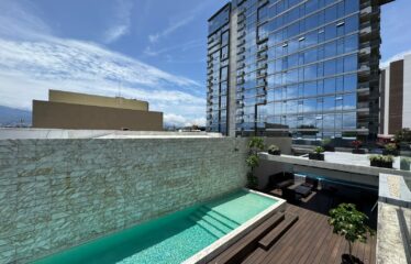 Alquiler de apartamento en condominio en Rohrmoser, San José
