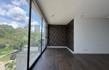 Alquiler de apartamento en condominio en Rohrmoser, San José