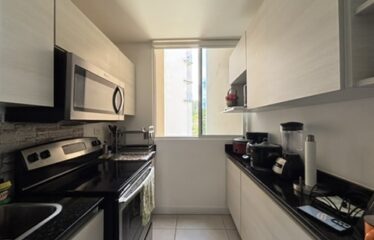 Apartment for sale in a condominium in Granadilla, Curridabat
